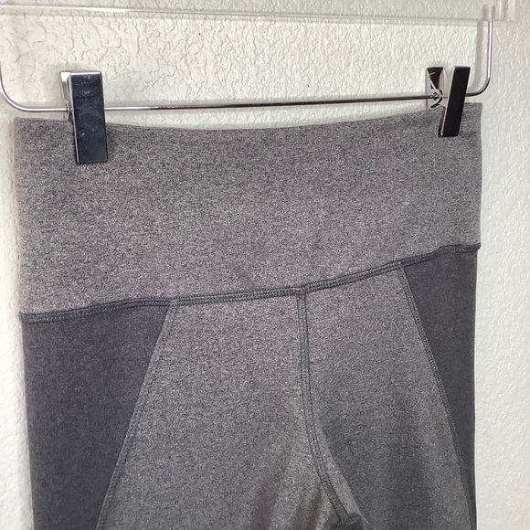 SPLENDID 3 Shades Grey Color Block Leggings Size S - Picture 5 of 11